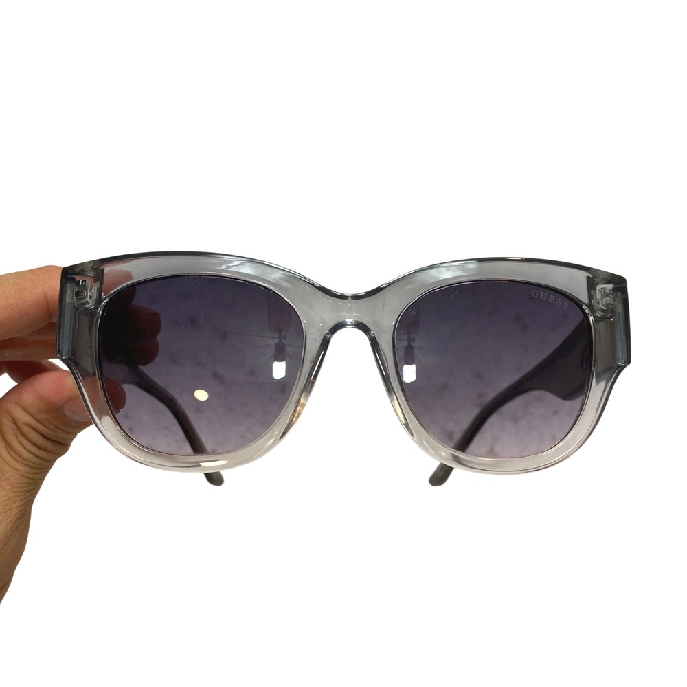 Guess GU7680 Sunglasses OS Gray Transparent Square Gradient Lenses